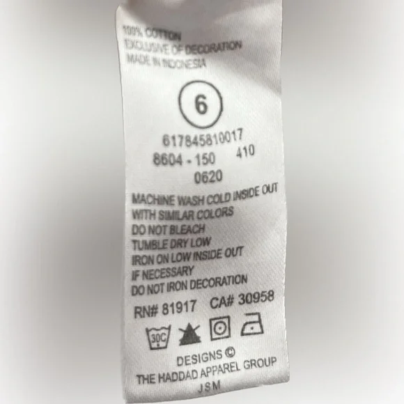 Boy’s Nike “Awesome” Long Sleeve Tee. Size 6. Color Grey and Black. - Picture 4 of 4